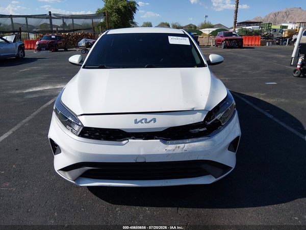 2024 KIA FORTE LX