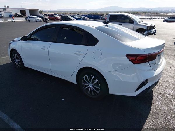 2024 KIA FORTE LX