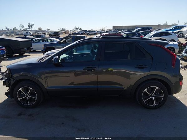 2025 KIA NIRO EX