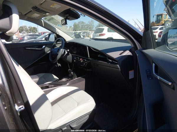 2025 KIA NIRO EX