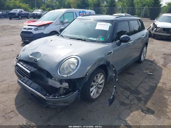 2017 MINI CLUBMAN COOPER