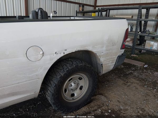 2017 RAM 1500 TRADESMAN  4X2 6'4 BOX