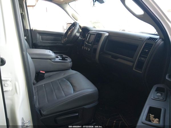2017 RAM 1500 TRADESMAN  4X2 6'4 BOX