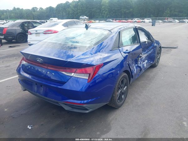 2022 HYUNDAI ELANTRA SEL