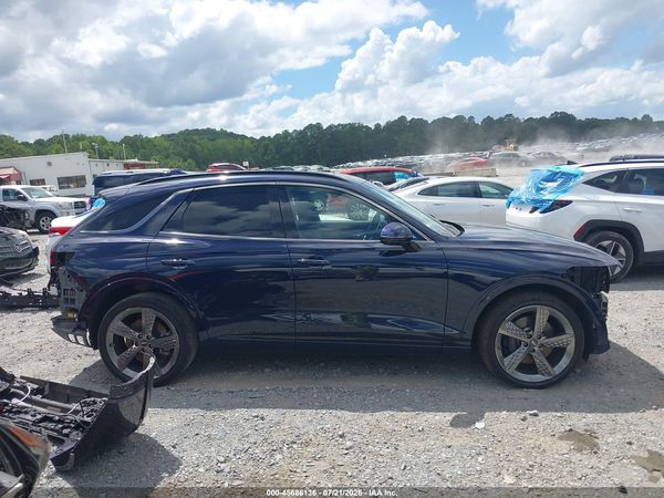 2022 GENESIS GV70 3.5T AWD SPORT