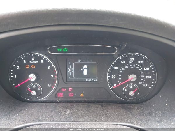 2016 KIA SORENTO 2.4L LX
