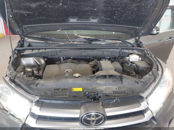 2017 TOYOTA HIGHLANDER XLE