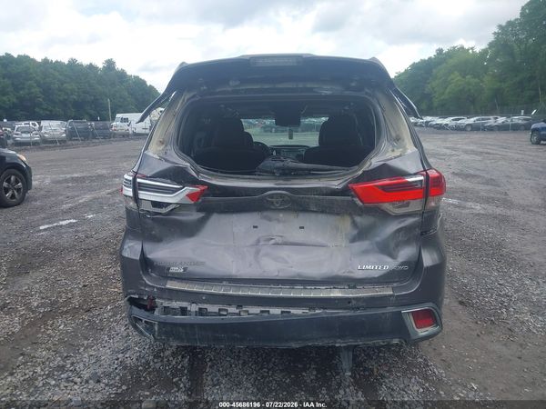 2019 TOYOTA HIGHLANDER LIMITED