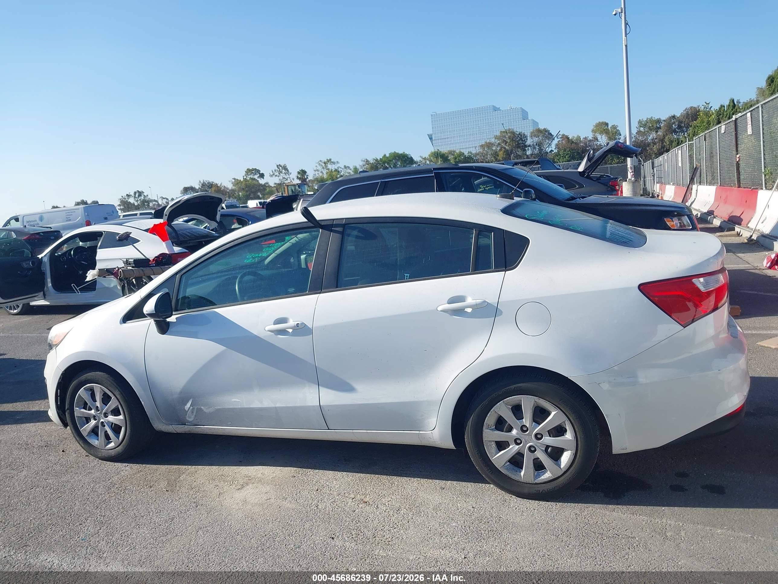 2016 KIA RIO LX