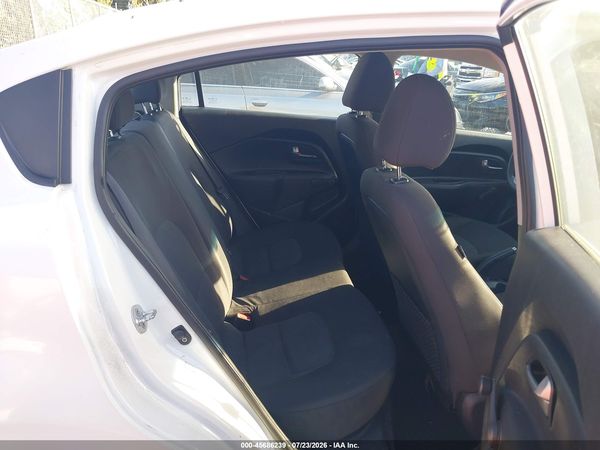 2016 KIA RIO LX