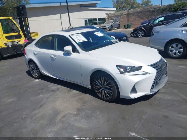 2018 LEXUS IS 300