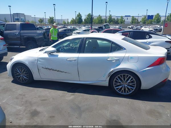 2018 LEXUS IS 300