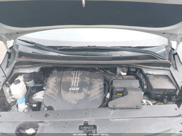 2017 KIA SEDONA LX