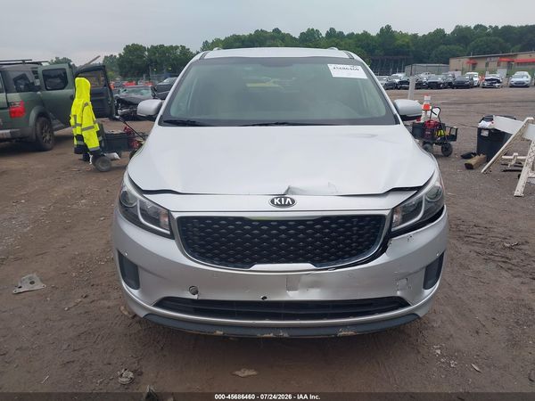 2017 KIA SEDONA LX