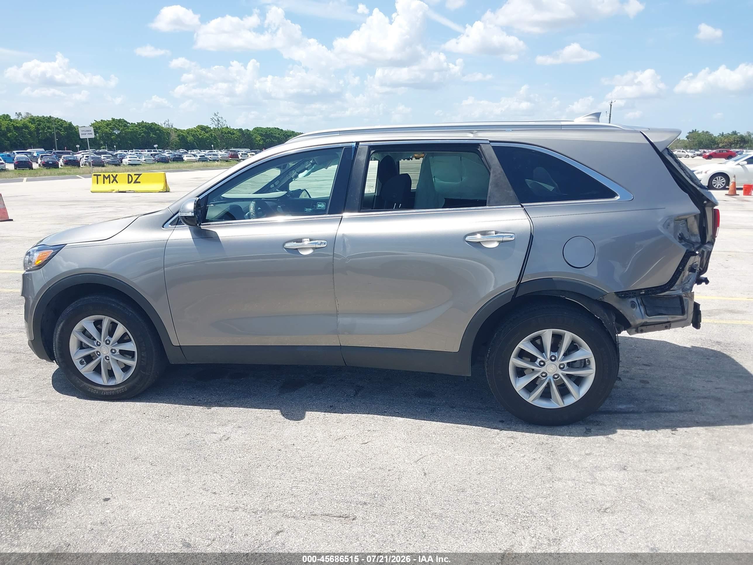 2018 KIA SORENTO 2.4L LX