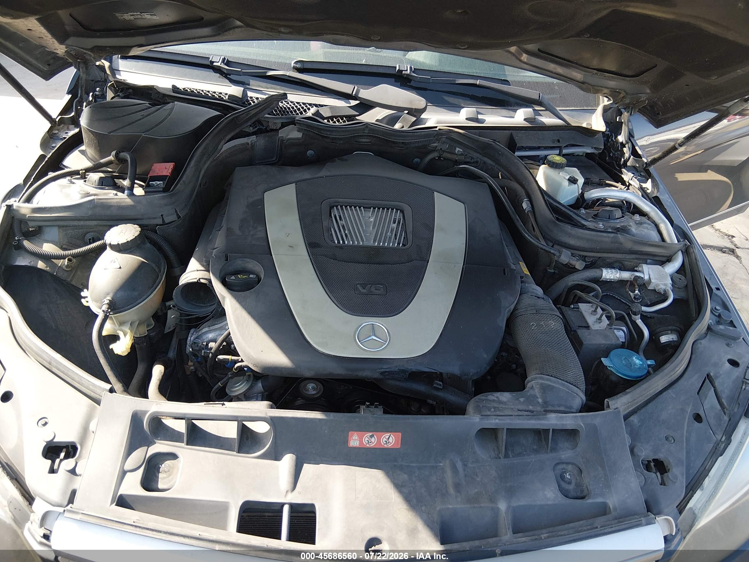 2011 MERCEDES-BENZ C 300 C300
