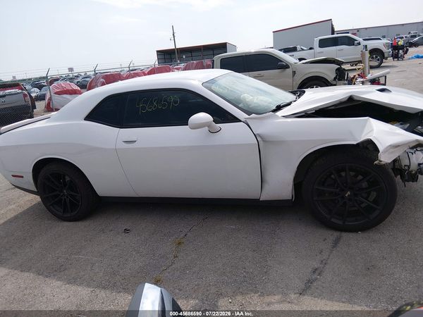 2019 DODGE CHALLENGER SXT