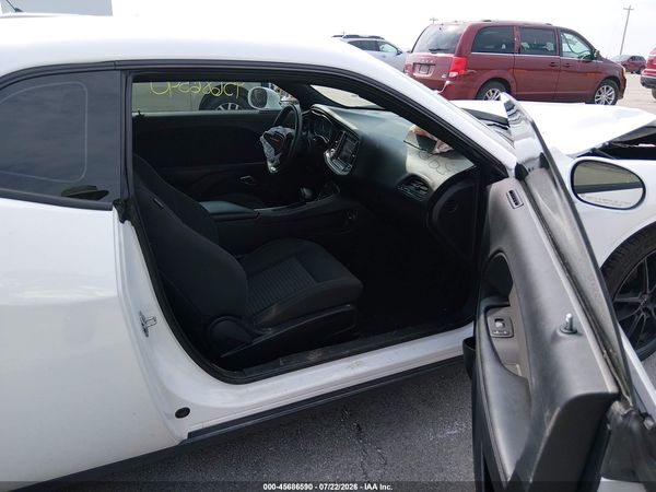 2019 DODGE CHALLENGER SXT