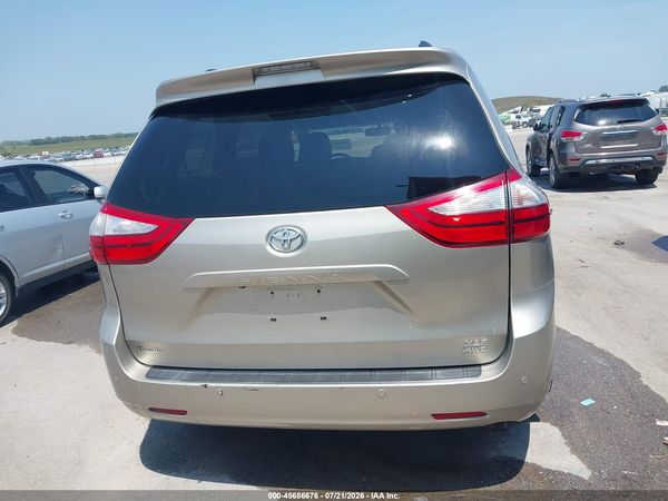 2015 TOYOTA SIENNA XLE PREMIUM 7 PASSENGER — I119