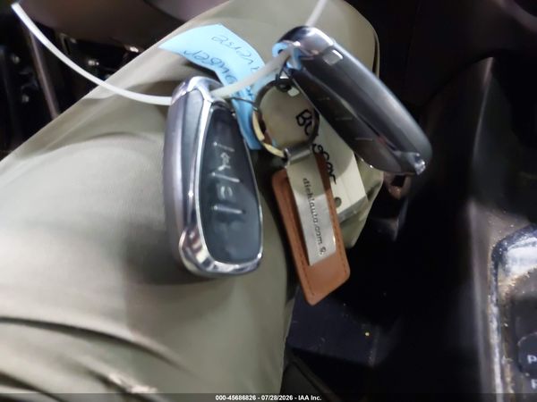 2018 CHEVROLET TRAVERSE LT CLOTH — I11