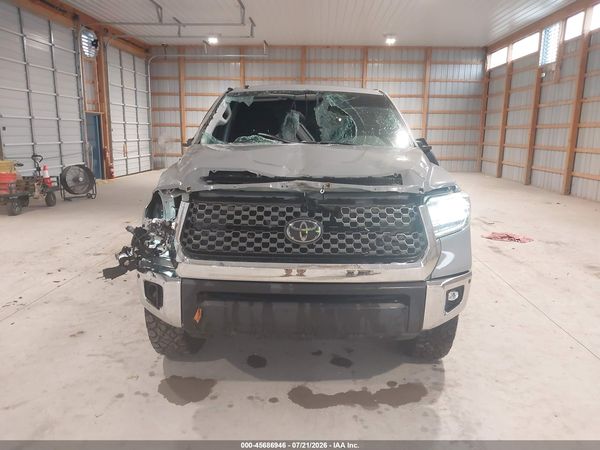 2018 TOYOTA TUNDRA SR5 5.7L V8