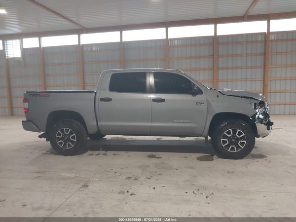 2018 TOYOTA TUNDRA SR5 5.7L V8