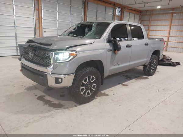 2018 TOYOTA TUNDRA SR5 5.7L V8
