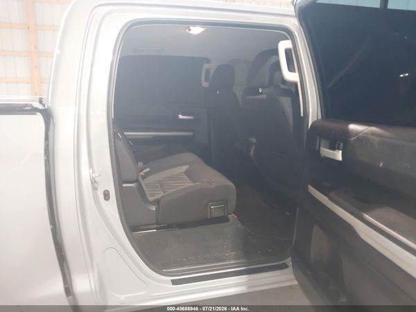 2018 TOYOTA TUNDRA SR5 5.7L V8