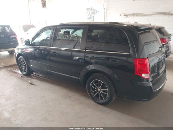 2017 DODGE GRAND CARAVAN SXT — I3