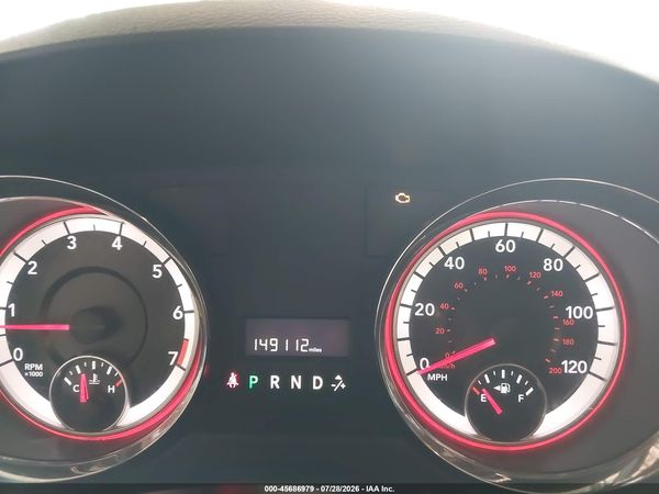 2017 DODGE GRAND CARAVAN SXT — I7