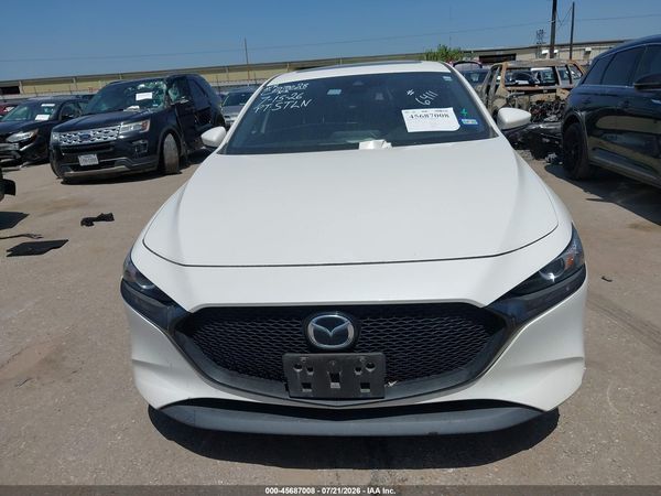 2022 MAZDA MAZDA3 Preferred Package