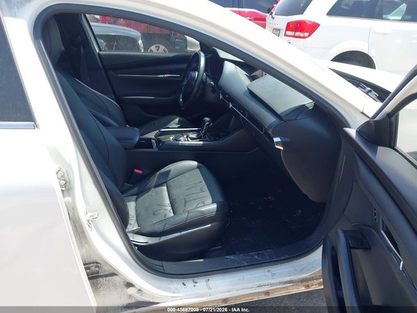 2022 MAZDA MAZDA3 Preferred Package