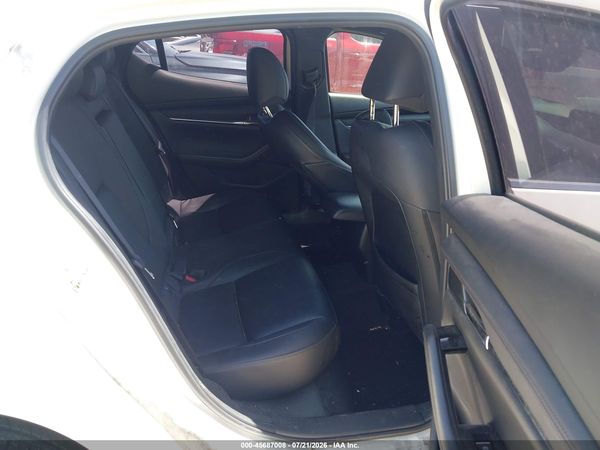 2022 MAZDA MAZDA3 Preferred Package