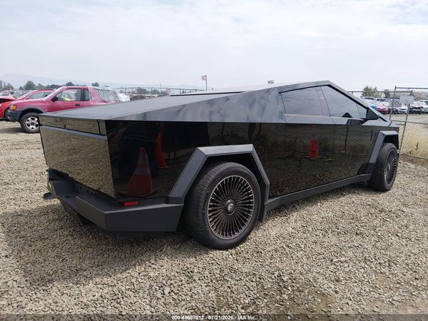 2025 TESLA CYBERTRUCK ALL-WHEEL DRIVE