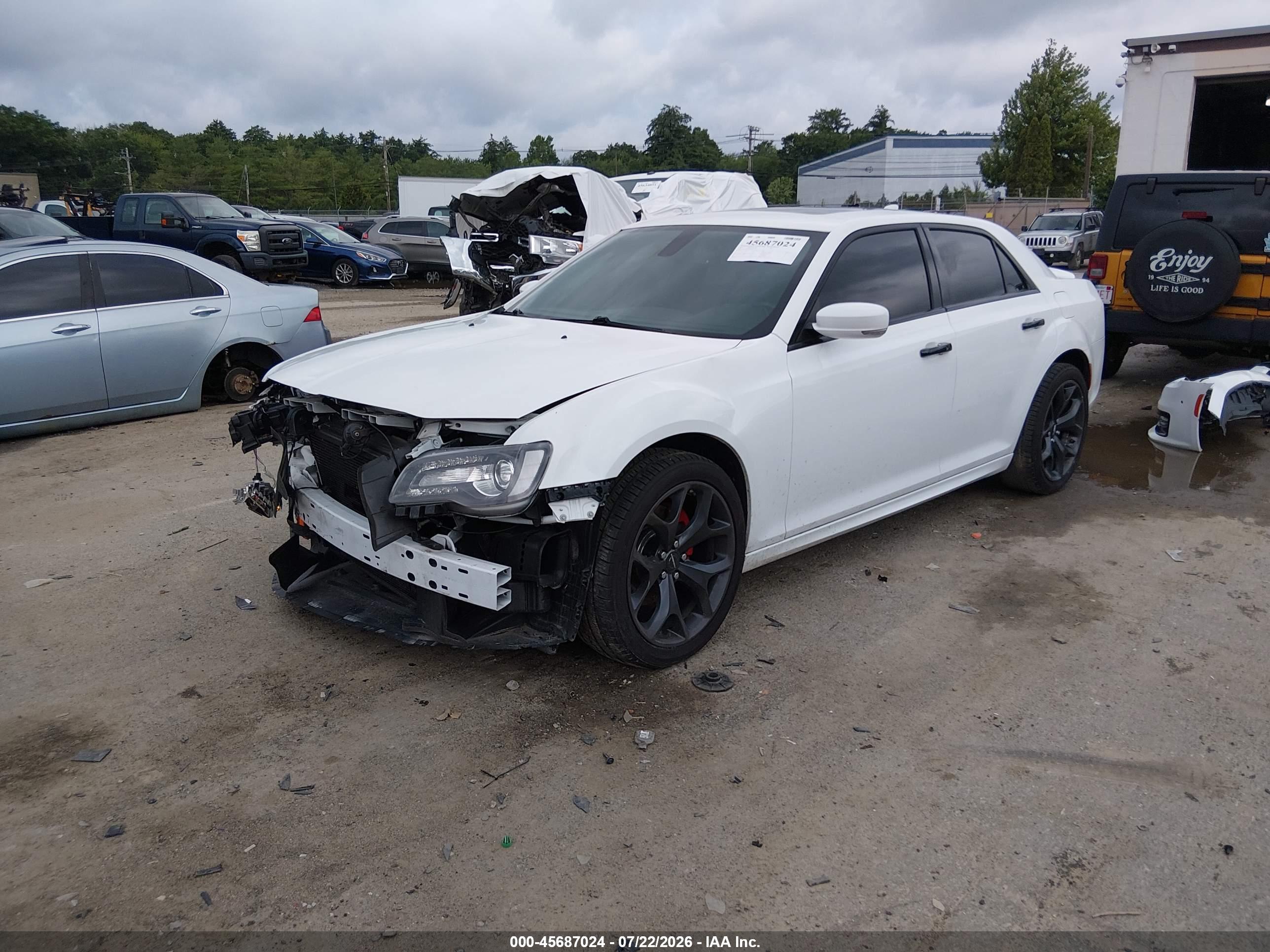 2022 CHRYSLER 300 S — I2