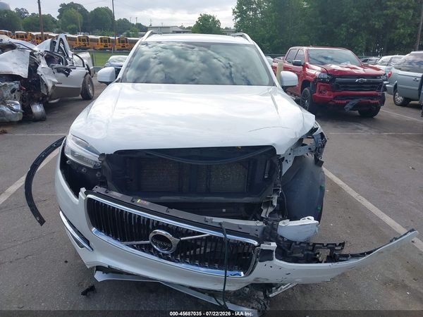 2018 VOLVO XC90 T5 MOMENTUM