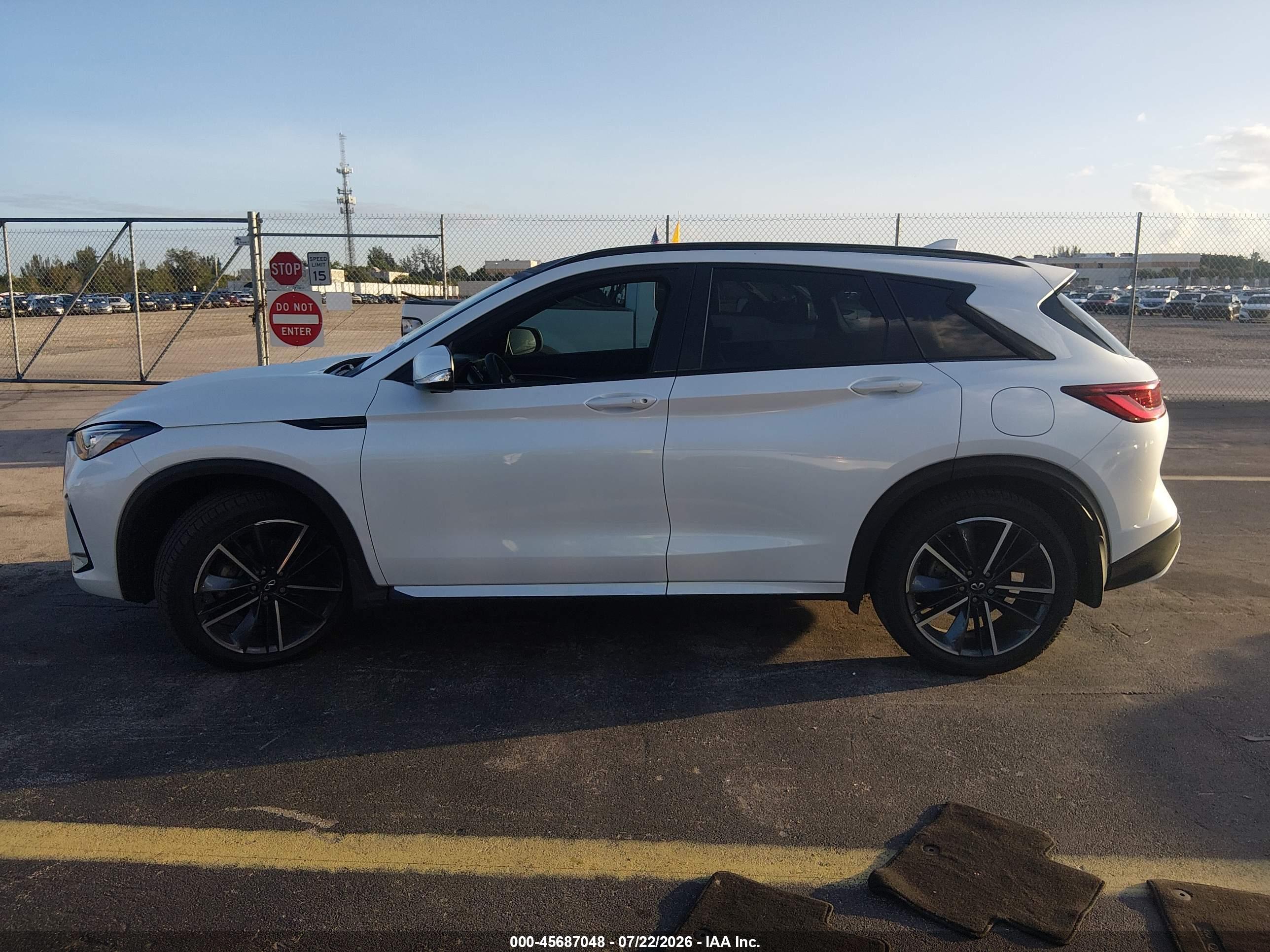 2023 INFINITI QX50 SPORT