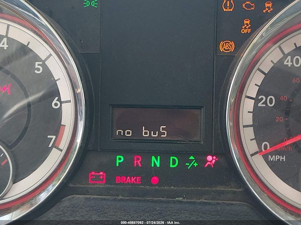 2013 DODGE GRAND CARAVAN SXT — I118