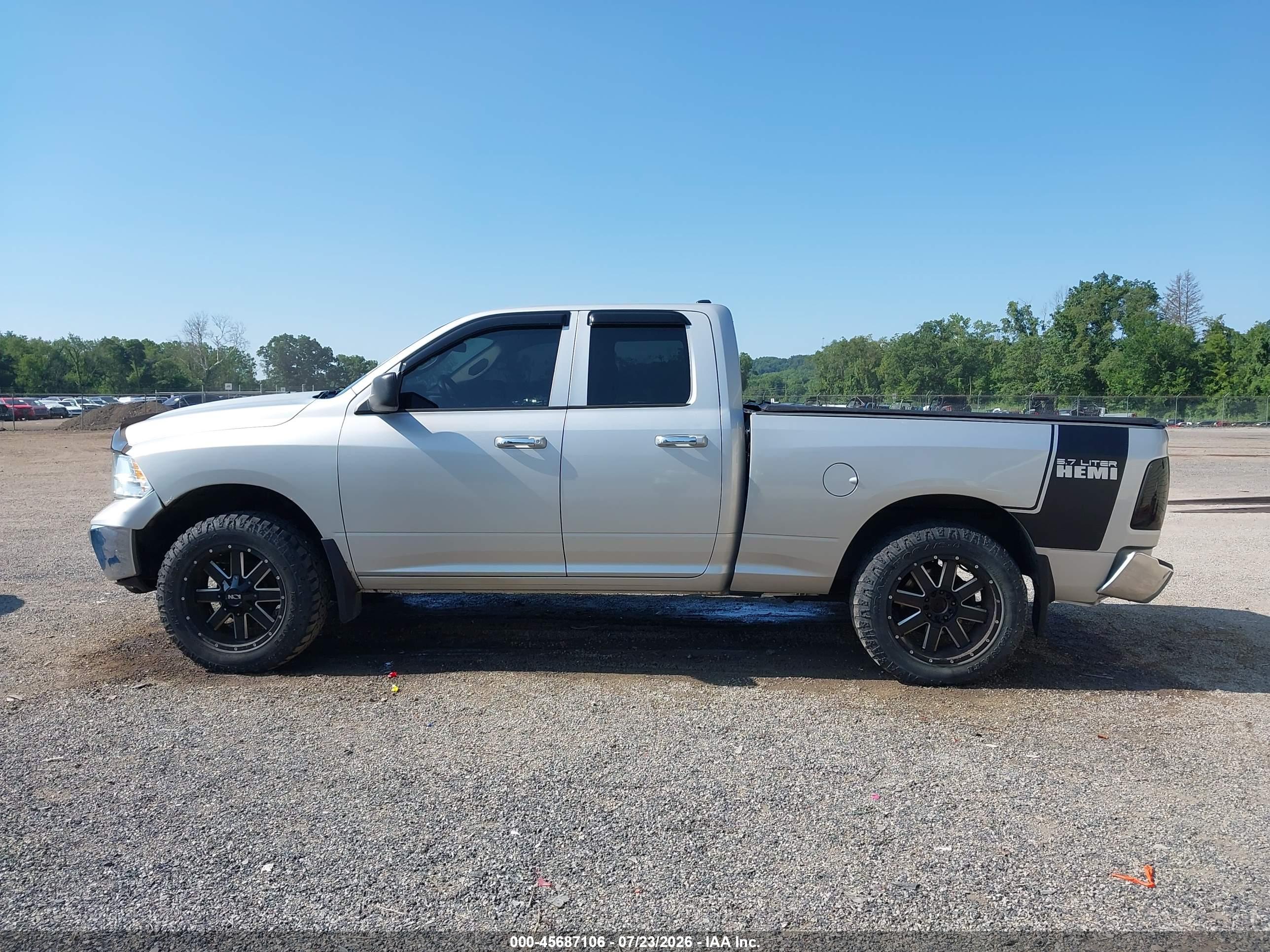 2018 RAM 1500 SLT
