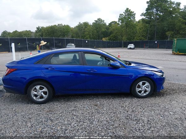 2023 HYUNDAI ELANTRA SE