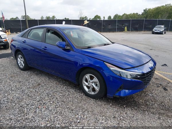 2023 HYUNDAI ELANTRA SE