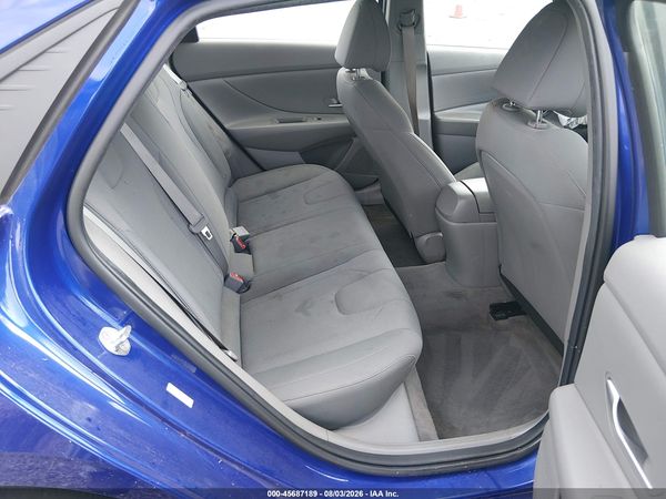 2023 HYUNDAI ELANTRA SE