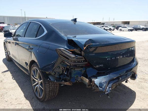 2023 GENESIS G70 2.0T RWD