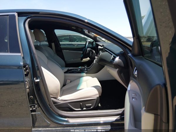 2023 GENESIS G70 2.0T RWD