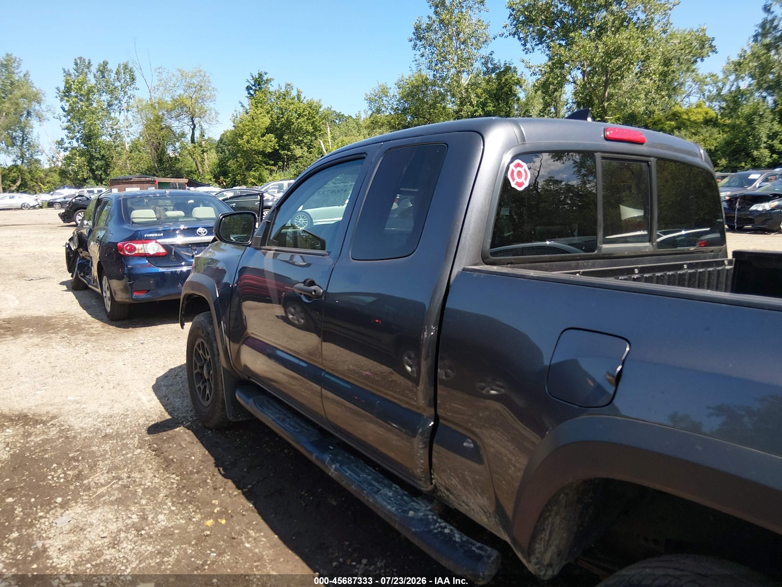 2019 TOYOTA TACOMA SR V6