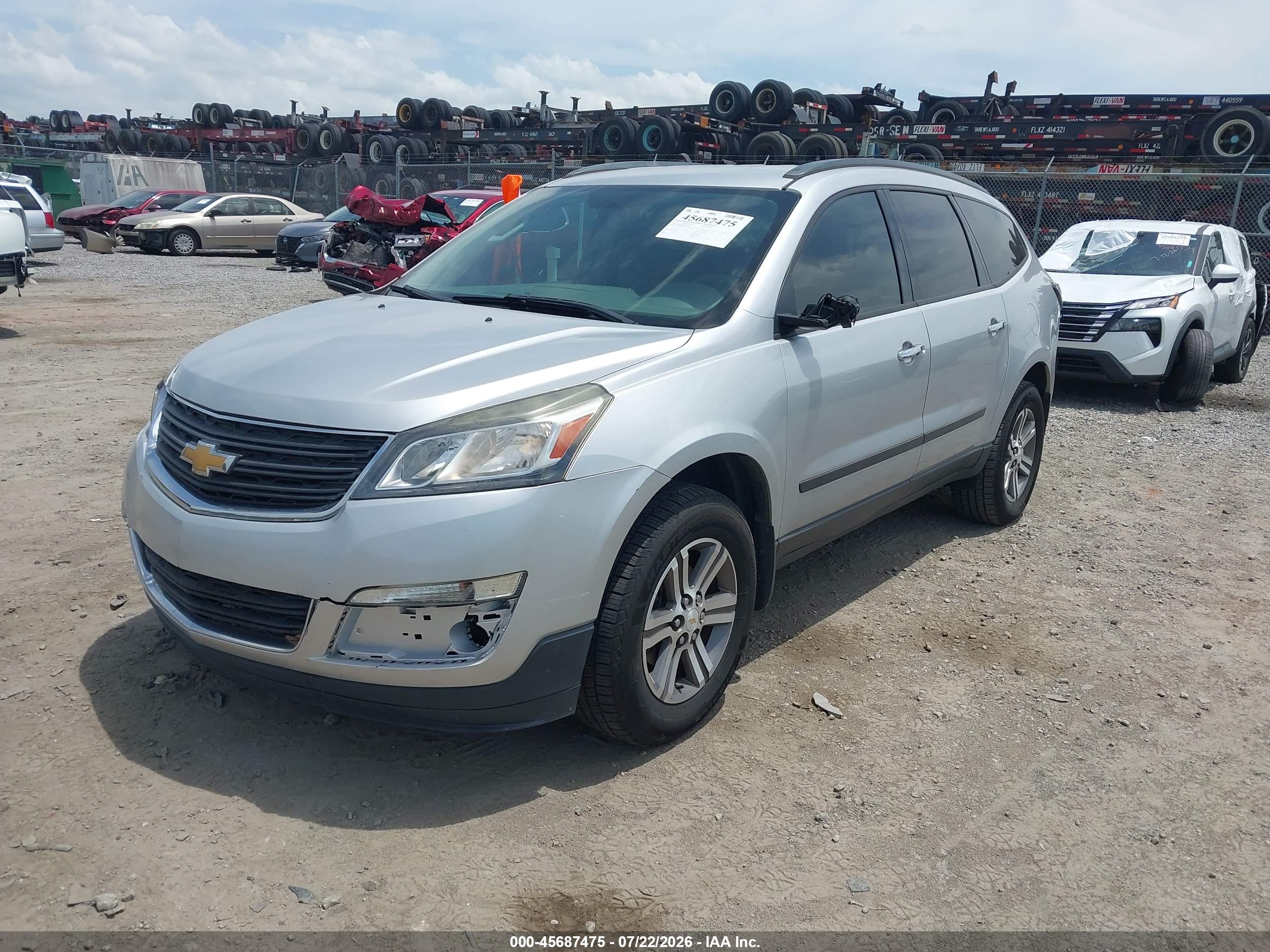 2017 CHEVROLET TRAVERSE LS — I2