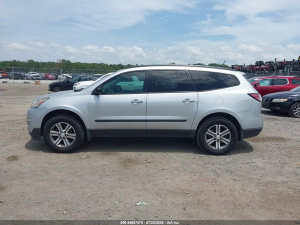 2017 CHEVROLET TRAVERSE LS — I117