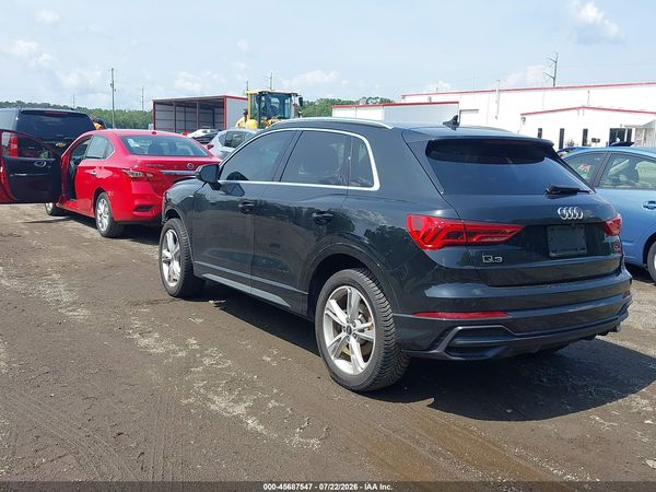 2022 AUDI Q3