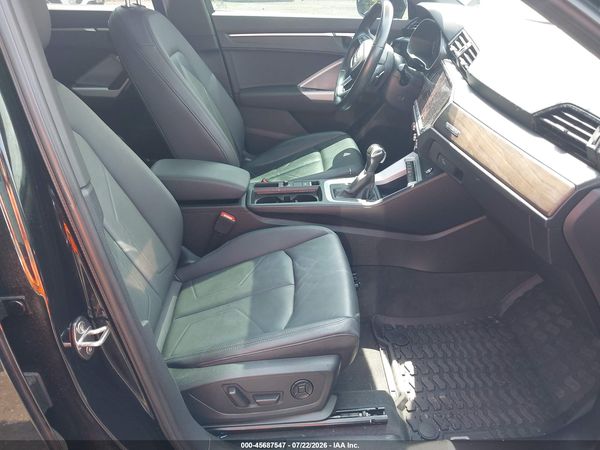 2022 AUDI Q3
