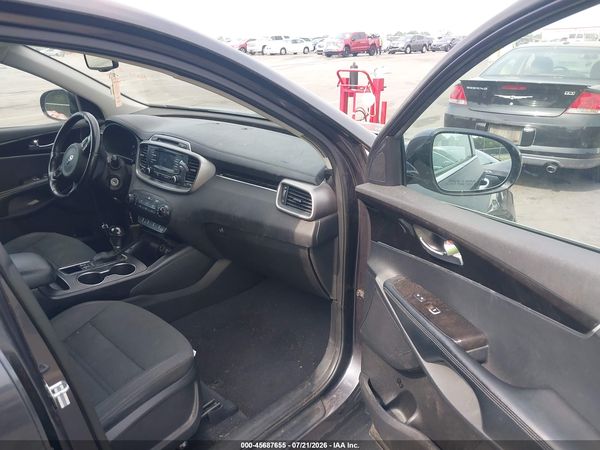 2016 KIA SORENTO 2.4L LX